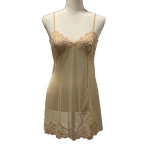 VICTORIA'S SECRET Nude Lace Sequin Sheer Chemise